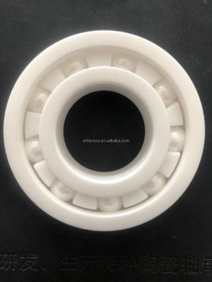 Structure en boule à rainures profondes roulements en céramique complets 608 pour des besoins d'entretien réduits