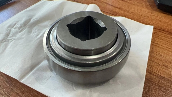 Le roulement hexagonal à billes GSQ-208-102XA assure le bon fonctionnement des machines agricoles