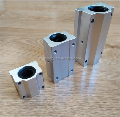 SCS25LUU 25 mm roulement linéaire pour routeur CNC roulement à bille à mouvement linéaire de type long